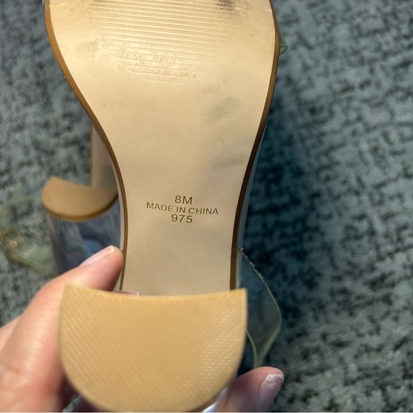 Steve Madden Camille Clear Strappy Block Heeled Sandals Size 8 - Picture 8 of 9